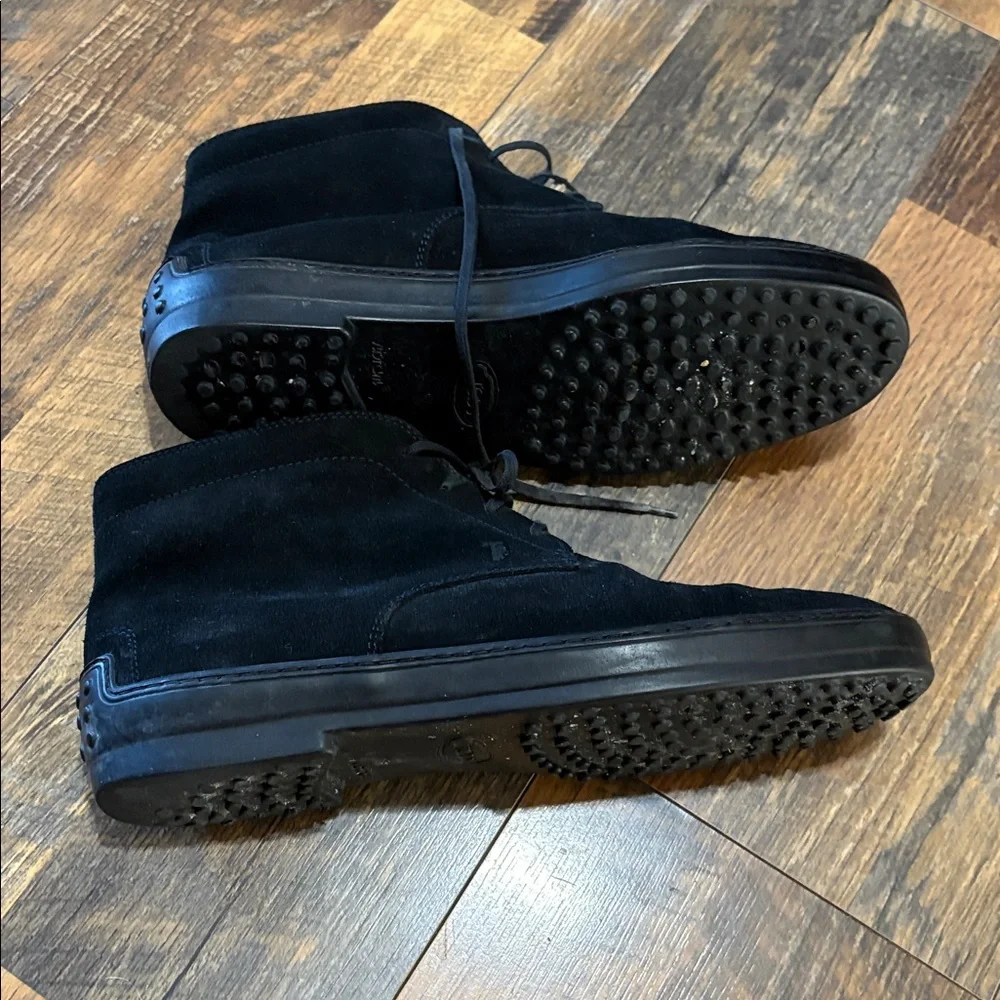 Tod's Black Gommino Suede‎ Desert Boots
